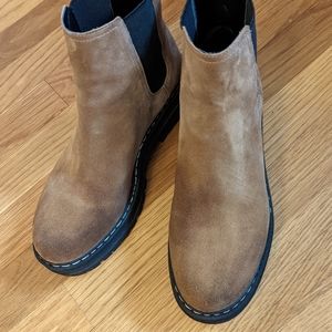 Marc Fisher Chelsea suede Boots 8.5